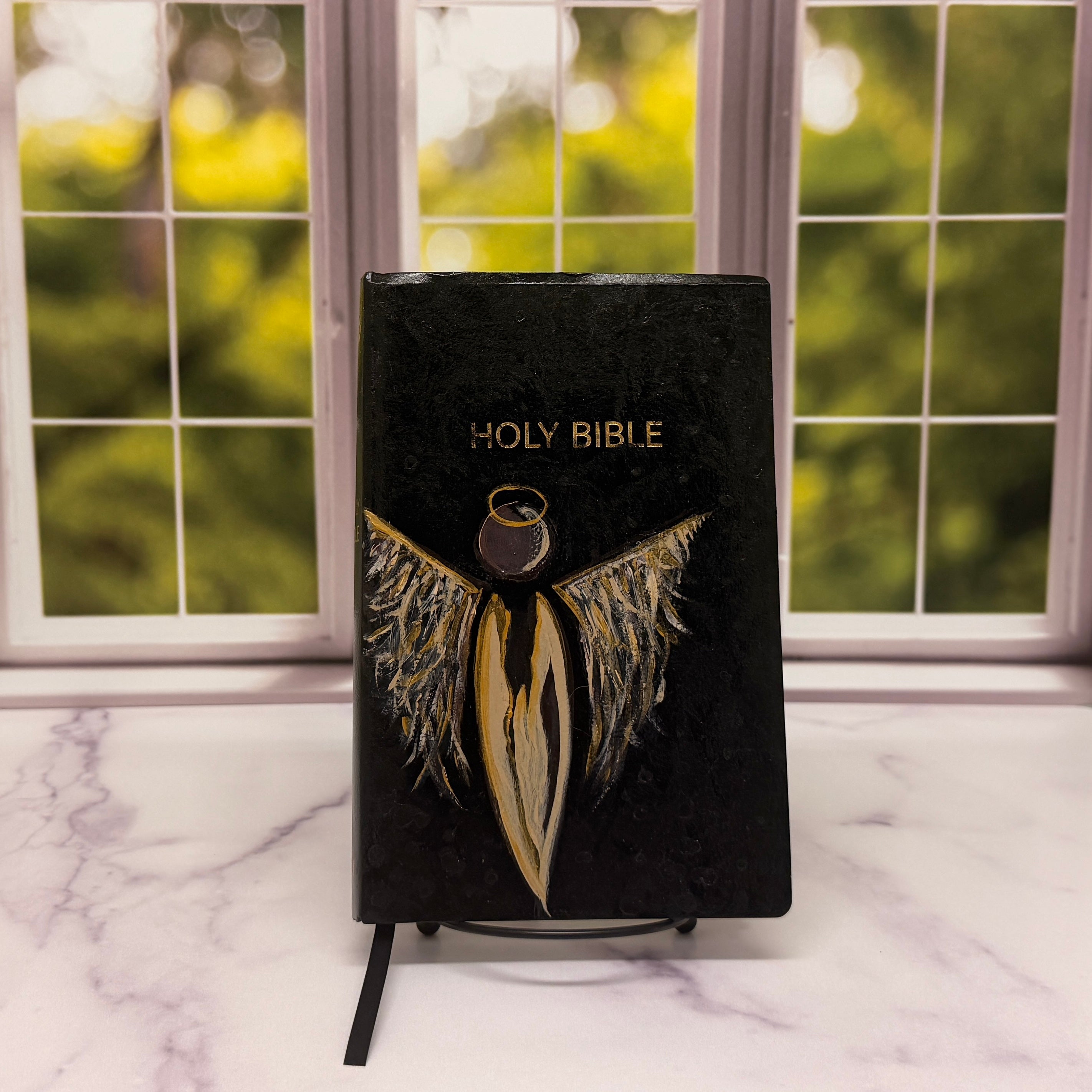 アート・デザイン・音楽 HOLY BIBLE MACK AMC Jamie Eick Art – Small Dog Candle Co.