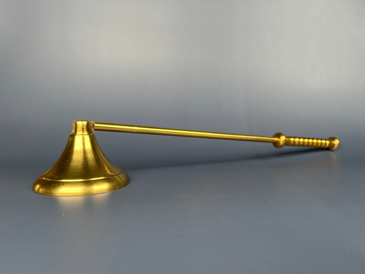 Gilded Snuffer