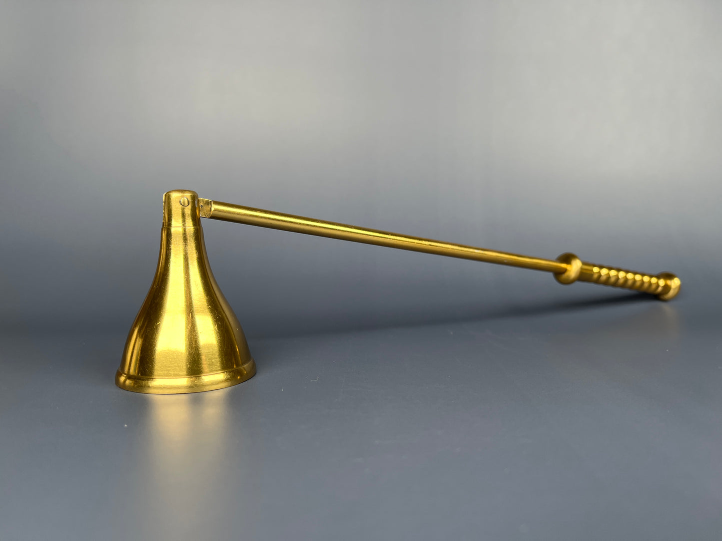 Gilded Snuffer