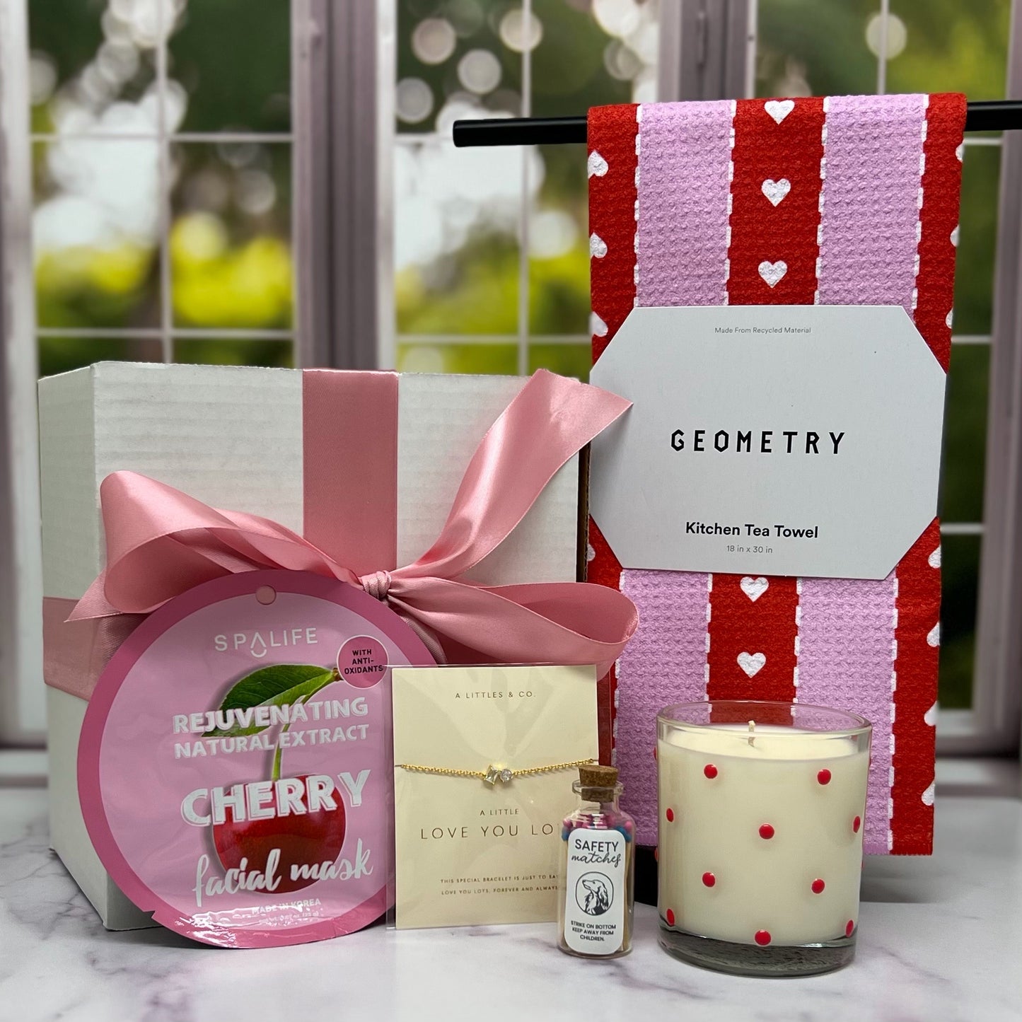 XOXO Gift Set 2026